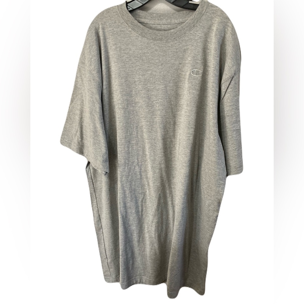 NWT Champion Oversized Men's Short Sleeve Gray Tee